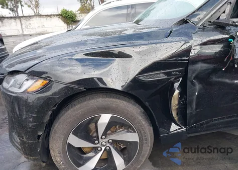 2024 Jaguar F-Pace R-Dynamic S P250 Awd Automatic z USA, uszkodzony, nr VIN SADCT2EX8RA720602